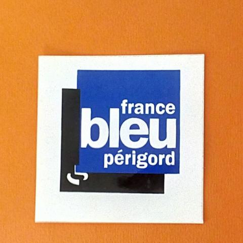 troc de  Autocollant France Bleu Perigord, sur mytroc