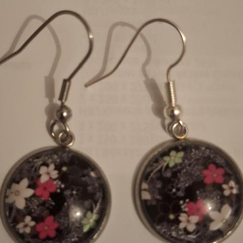 troc de  Boucles d'oreilles, sur mytroc