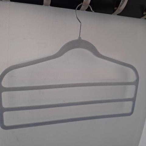 troc de  Porte manteau neuf, sur mytroc