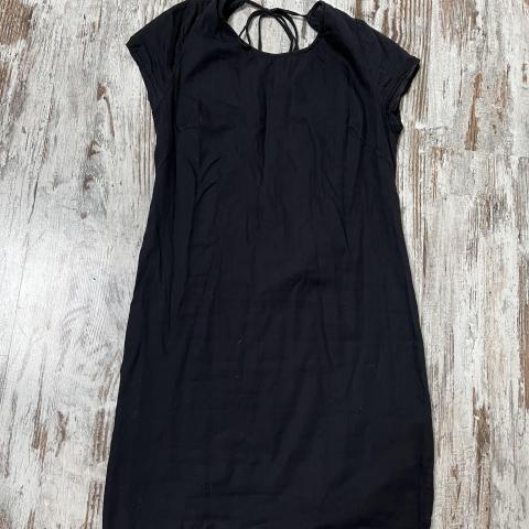 troc de  Robe 36-38 RESERVEE TROC-TROC, sur mytroc