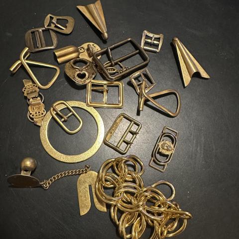troc de  Mercerie : lot boucles de ceinture vintage, sur mytroc