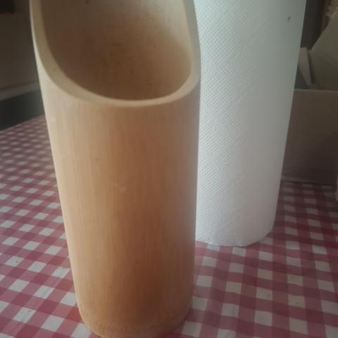 troc de  Socle en bambou pour ranger les ustensiles de cuisine, sur mytroc