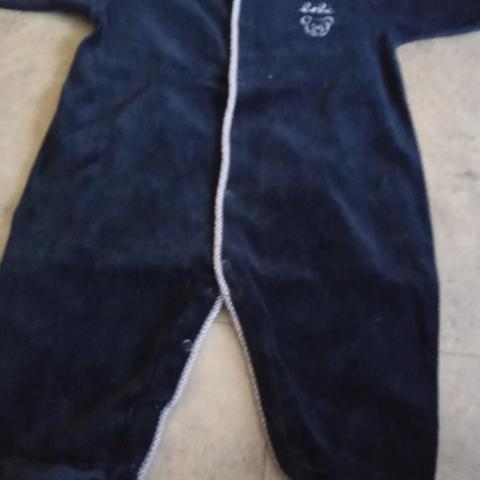 troc de  Pyjama bleu marine   1 an  tex, sur mytroc