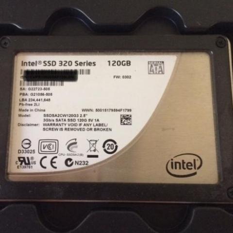 troc de  Disque dur SSD Intel 120GB 520 Série, sur mytroc