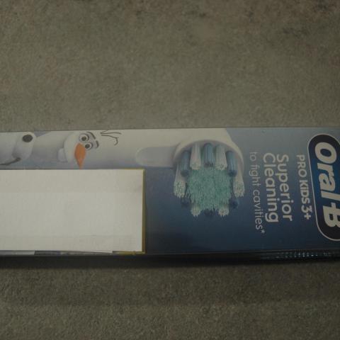 troc de  Brossettes ORAL B, sur mytroc
