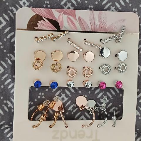 troc de  Lots De Boucles D Oreilles, sur mytroc