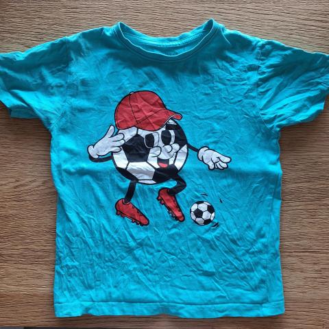 troc de  Tee shirt garçon 5-6 ans foot - Primark, sur mytroc