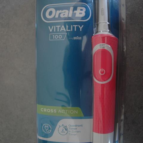 troc de  ORAL B, sur mytroc