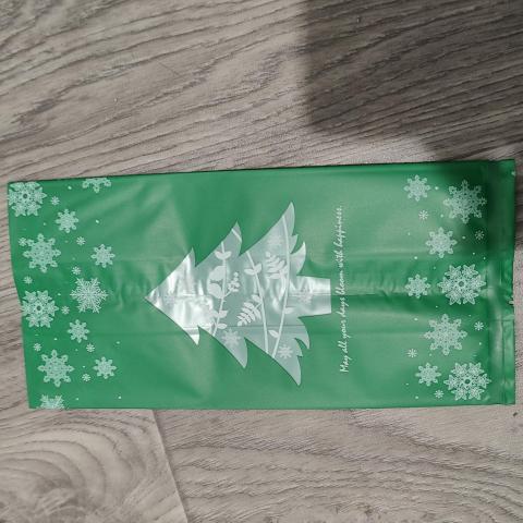 troc de  ✉️ Pochette surprise 3 objets, sur mytroc