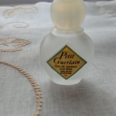 troc de  MINIATURE PETIT GUERLAIN, sur mytroc