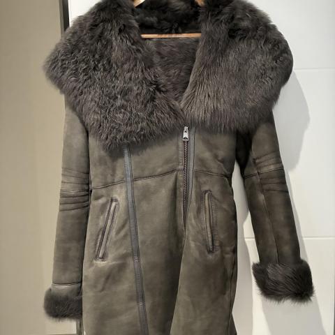 troc de  Manteau cuir gris, sur mytroc