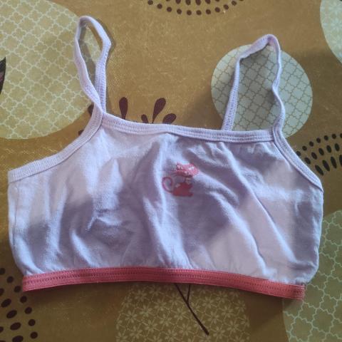 troc de  Brassière 4 ans, sur mytroc