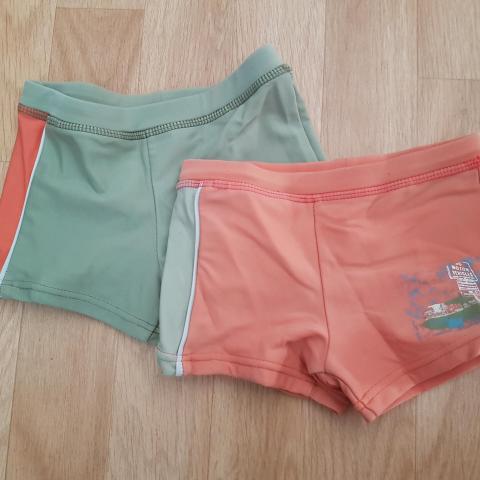 troc de  Lot 2 maillots de bain TBE 2 ans, sur mytroc