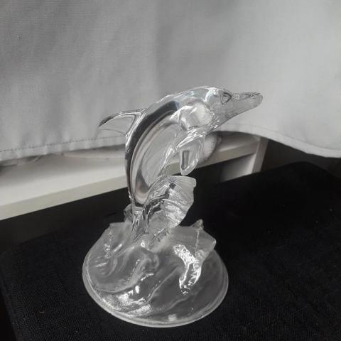 troc de  figurine dauphin, sur mytroc