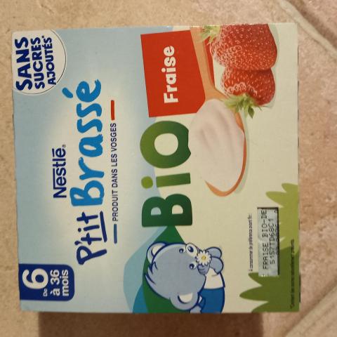 troc de  Yaourt bébé Nestlé P'tit brassé bi fraises, sur mytroc