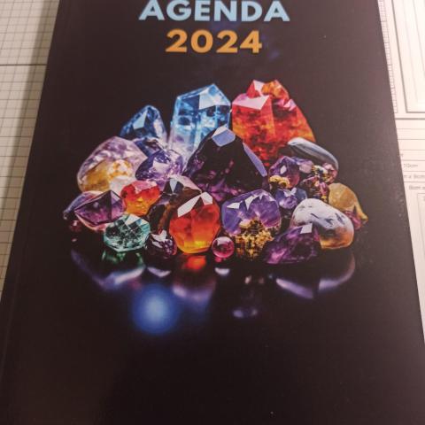 troc de  RÉSERVÉ Agenda 2024 neuf, sur mytroc