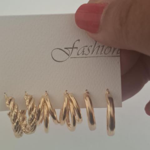 troc de  Lot boucles d oreilles, sur mytroc