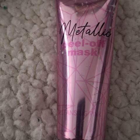 troc de  Masque metallic peel-off, sur mytroc