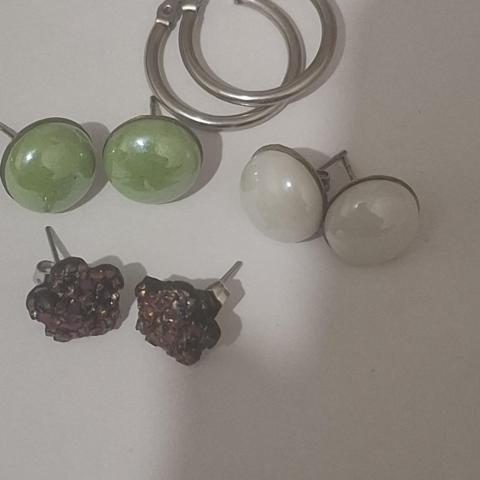 troc de  Lot boucles d oreilles, sur mytroc