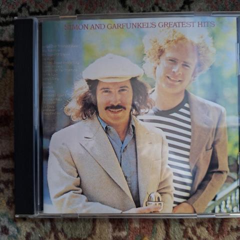 troc de  Simon and Garfunkel -- Greatest hits, sur mytroc