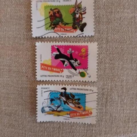 troc de  Timbres FR - Tryptique - Cartoon Looney Tunes, sur mytroc