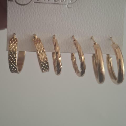 troc de  Lot boucles d oreilles, sur mytroc