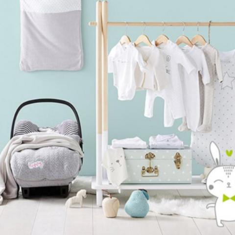 troc de  Trousseau naissance fille, sur mytroc