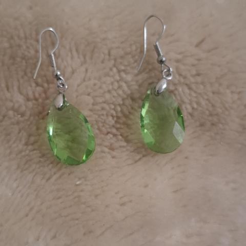 troc de  Boucles d'oreilles, sur mytroc