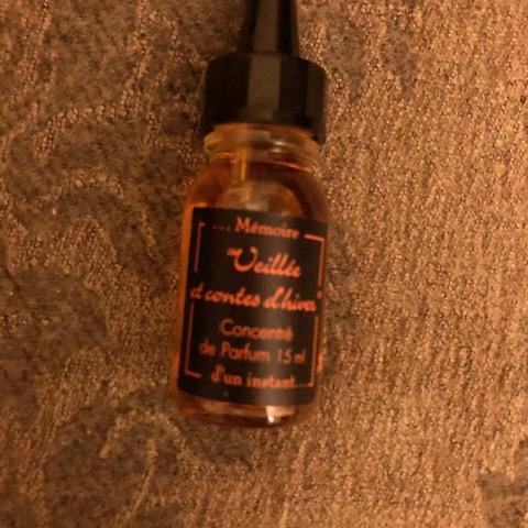 troc de  (réservé) Concentré de parfum "Veillée des Contes d'hiver" 15ml, sur mytroc