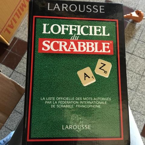 troc de  L'officiel du scrabble, editions larousse, sur mytroc