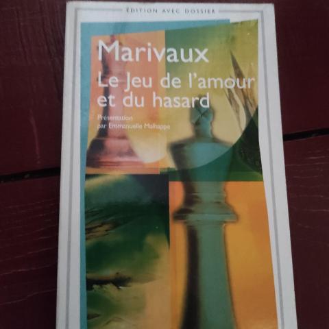 troc de  livre le jeu de l'amour et du hazard, sur mytroc