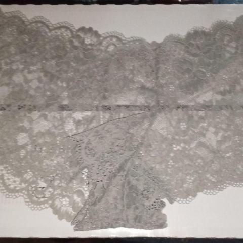 troc de  lot de 2 boxer grise taille xL neuf, sur mytroc