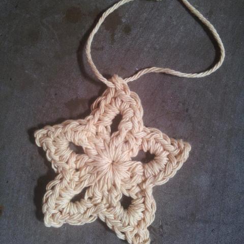 troc de  Etoile au crochet faite main #2, sur mytroc