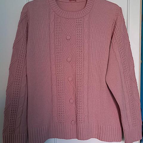 troc de  Pull rose clair., sur mytroc