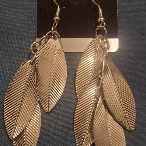 troc de  Boucles d'oreilles, sur mytroc