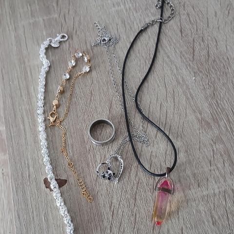 troc de  Reserver Bulle Lots De Bijoux, sur mytroc
