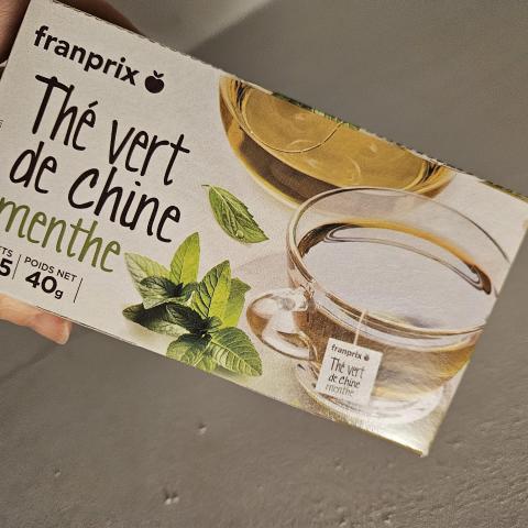 troc de  Boite de the vert en sachet Date depassee, sur mytroc