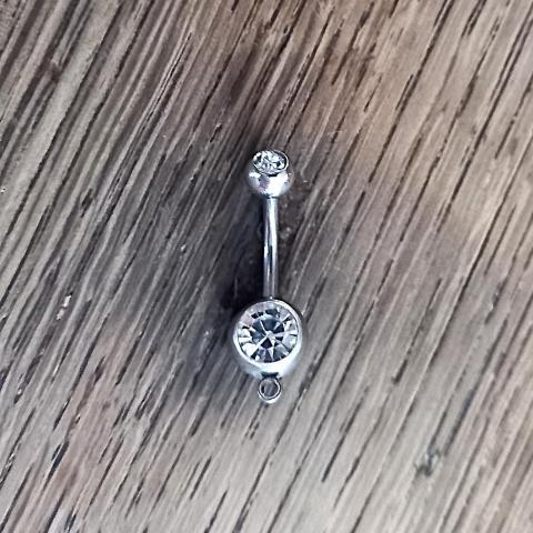 troc de  Piercing nombril argenté., sur mytroc