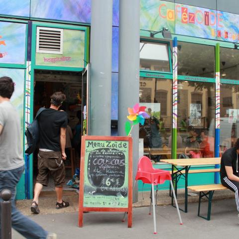 troc de  PRET DU CAFEZOIDE EN JOURNEE UN VENDREDI POUR S'EXERCER, sur mytroc