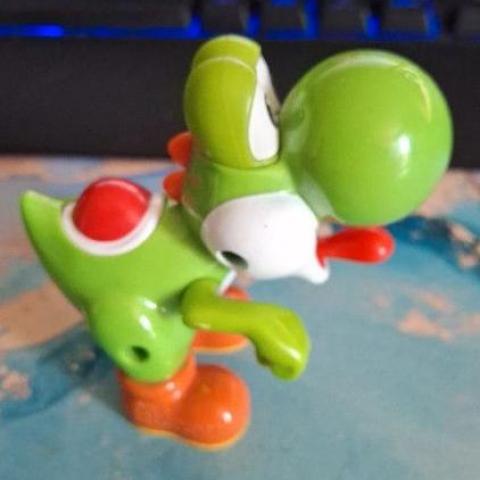 troc de  Figurine yoshi nintendo McDonald 2017, sur mytroc