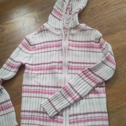 troc de  Gilet 8 ans rose, sur mytroc