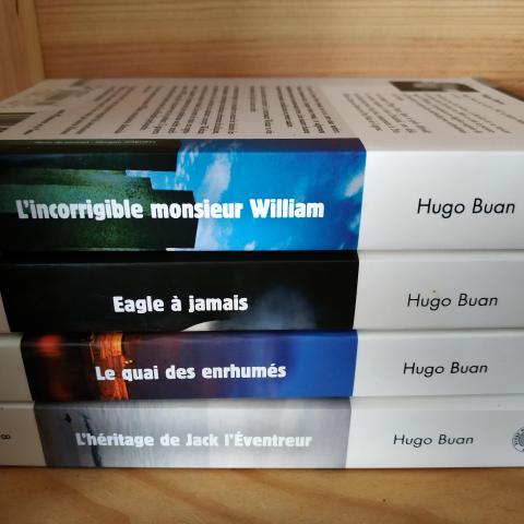 troc de  4 livres neufs de Hugo buan, sur mytroc