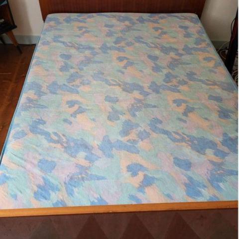 troc de  Matelas double 140x90 cms en bon état, sur mytroc