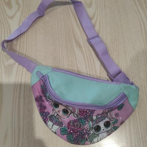 troc de  Réserver Sac banane poupée lol, sur mytroc