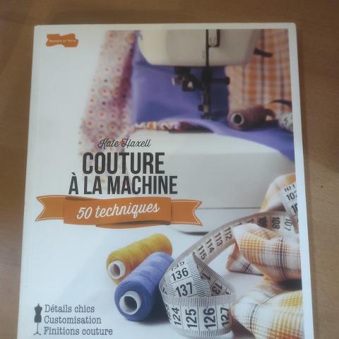 troc de  Livre de couture comme neuf, sur mytroc