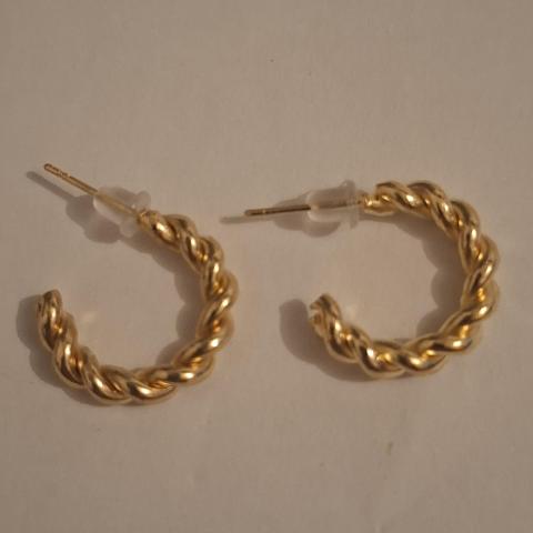 troc de  Boucles d'oreilles, sur mytroc