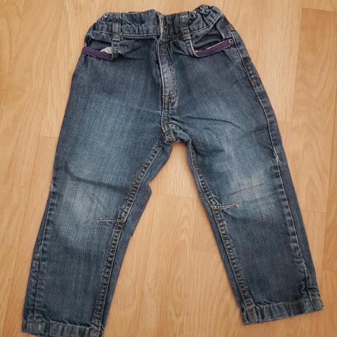 troc de  Réservé E - Pantalon 3 ans jeans, sur mytroc