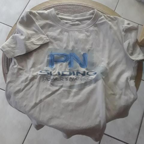 troc de  Tee shirt 4 ans, sur mytroc