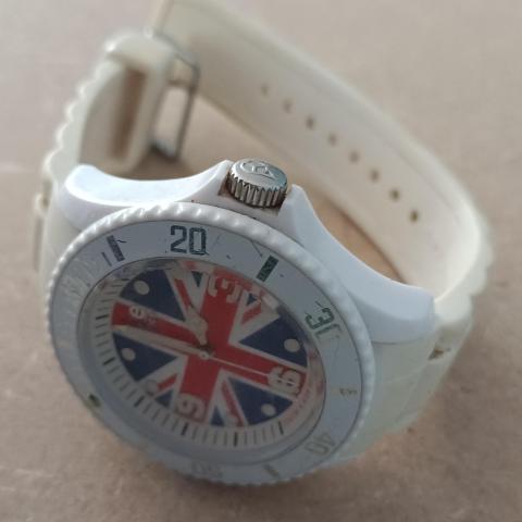 troc de  Montre swatch, sur mytroc