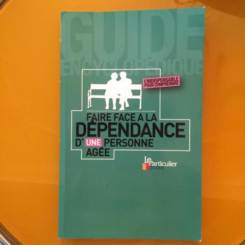 troc de  Livre Faire face à la dépendance d’une personne âgées., sur mytroc